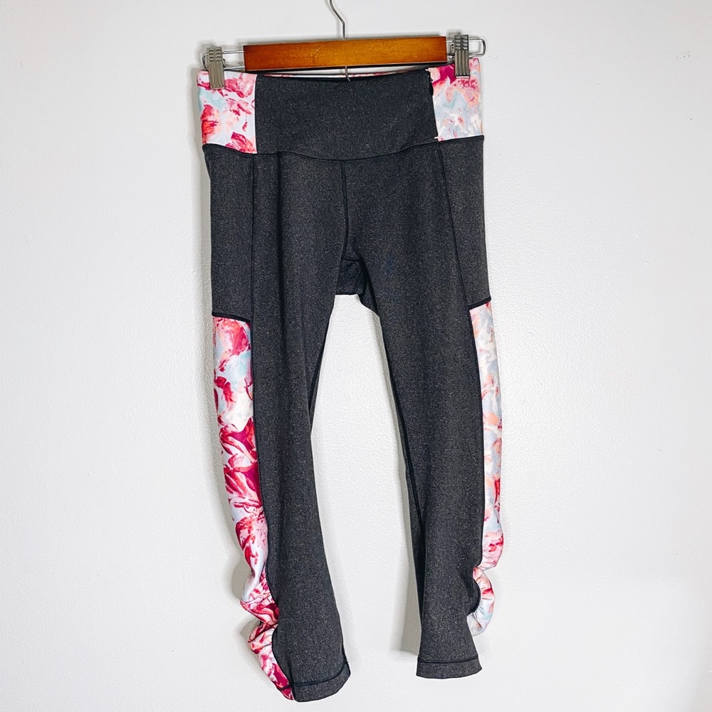 CALIA by Carrie Underwood Cropped Leggings
